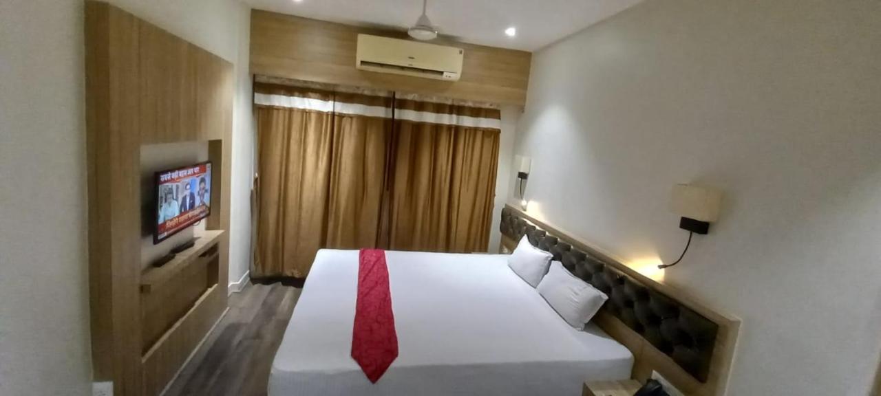 Ojas Hotel & Resort Durgāpur Exteriör bild